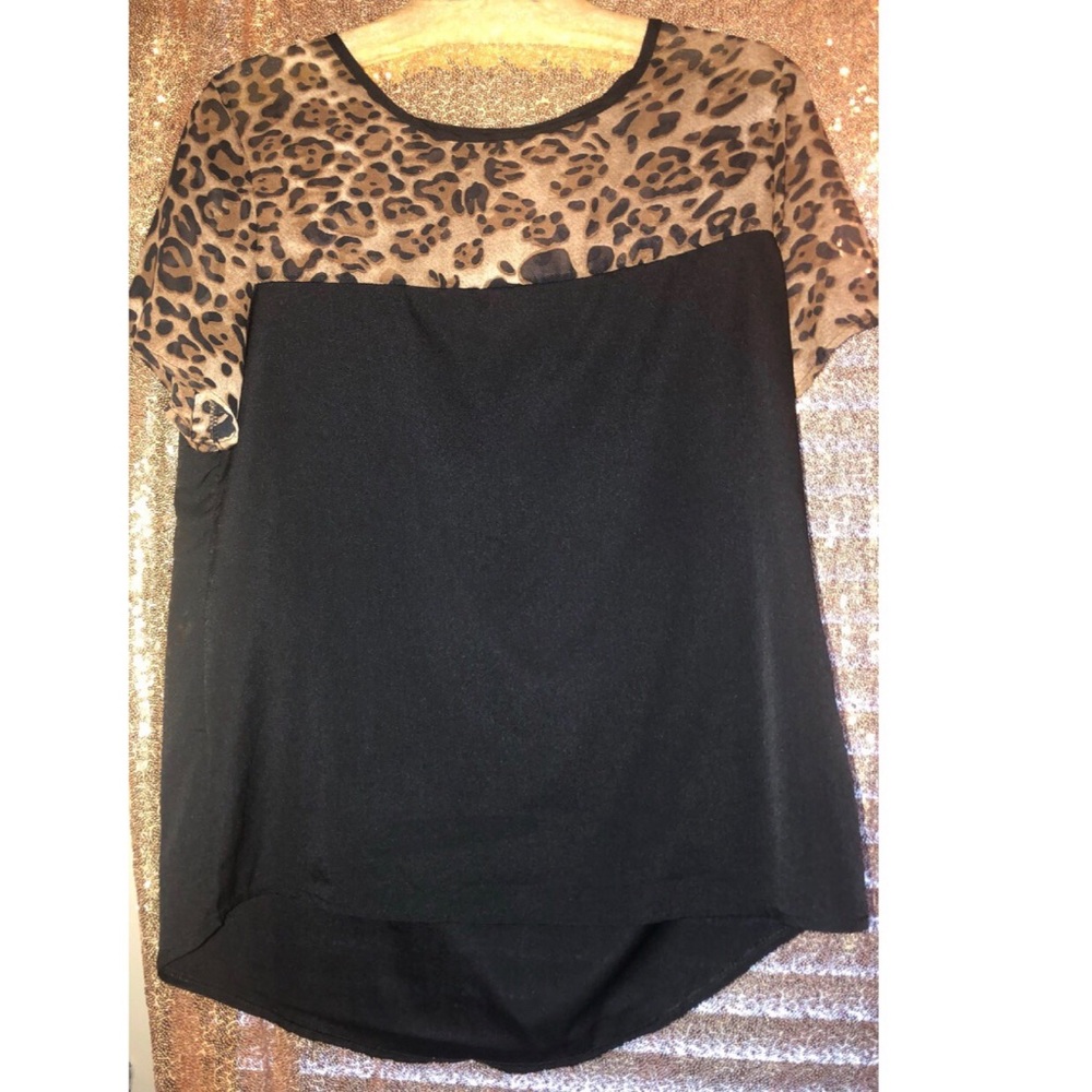 Brand new block leopard print high-low shirt!